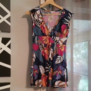 Body Central Flower Sleeveless Top